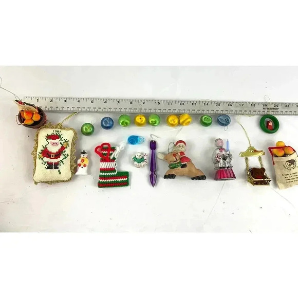 21x VTG Holiday Ornaments Christmas Satin Balls Stocking Snowman Fruit - Picture 5 of 9
